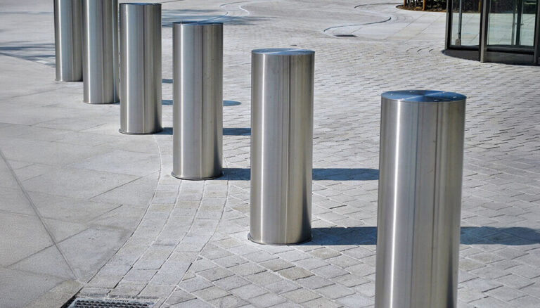 The Role of Bollards in Traffic Management - Trusted China Manufacturer ...